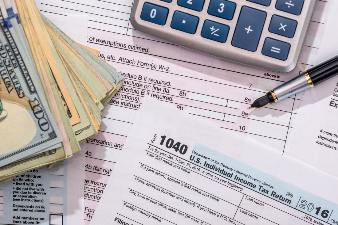 1040 Tax form